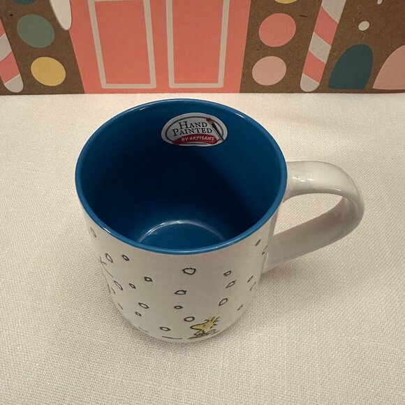 Peanuts SNOOPY Woodstock Snowman Winter Coffee MUG Hand Painted NWT - Picture 4 of 4